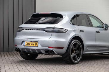 Porsche Macan I S — photo 17