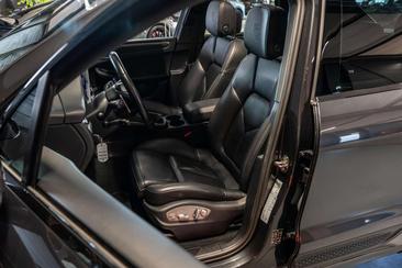 Porsche Macan — photo 3