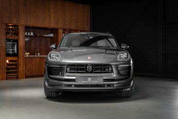 Porsche Macan — photo 11