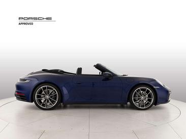 Porsche 911 Cabriolet Carrera 4 — photo 6
