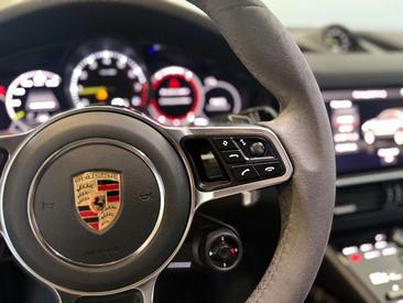 Porsche Cayenne III — photo 33