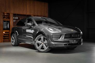 Porsche Macan — photo 16