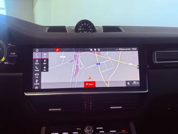 Porsche Cayenne III — photo 40
