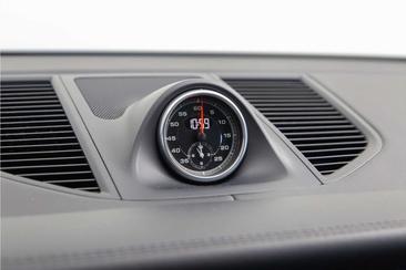 Porsche Macan I S — photo 29