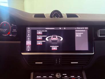 Porsche Cayenne III — photo 42