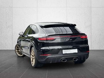 Porsche Cayenne Coupé Turbo GT — photo 28