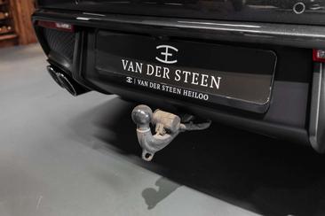 Porsche Macan — photo 39