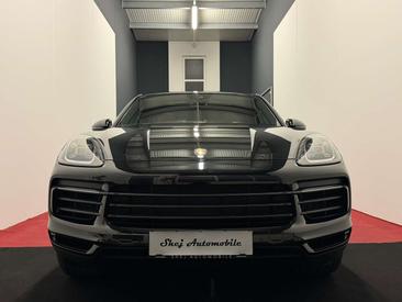 Porsche Cayenne III — photo 2