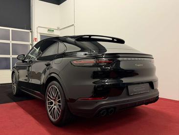 Porsche Cayenne III — photo 8
