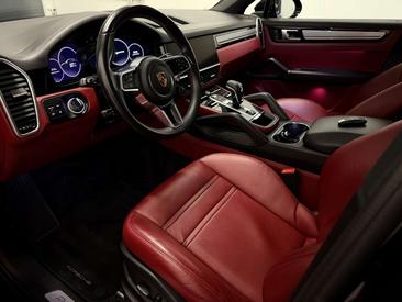 Porsche Cayenne III — photo 10