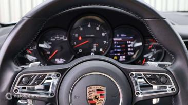Porsche 911 Carrera — photo 13