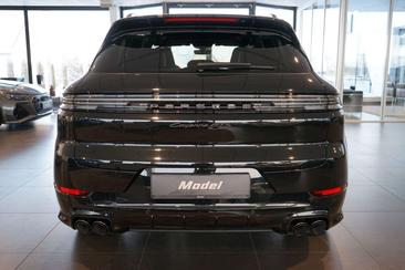 Porsche Cayenne GTS — photo 3