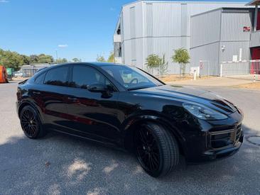 Porsche Cayenne Turbo — photo 8