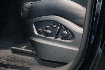 Porsche Cayenne GTS — photo 16
