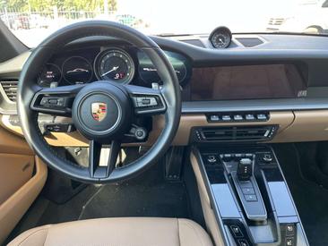 Porsche 911 Carrera — photo 12