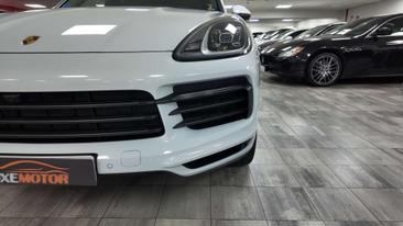 Porsche Cayenne E-Hybrid — photo 8