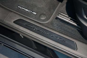 Porsche Cayenne GTS — photo 17