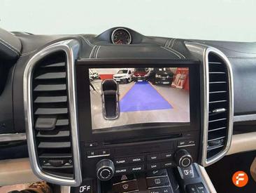 Porsche Cayenne Diesel — photo 17