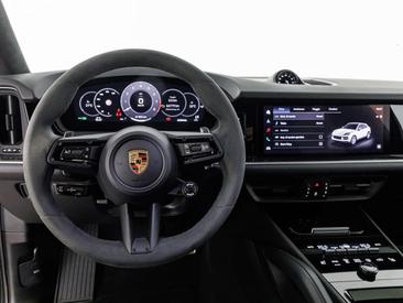 Porsche Cayenne S — photo 24