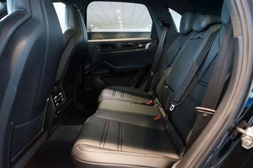 Porsche Cayenne GTS — photo 27
