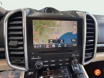 Porsche Cayenne Diesel — photo 18