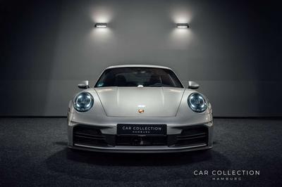 Porsche 911 Carrera