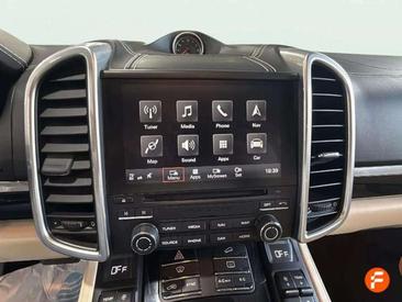Porsche Cayenne Diesel — photo 19