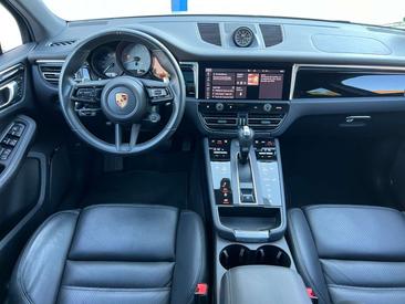 Porsche Macan I S — photo 23