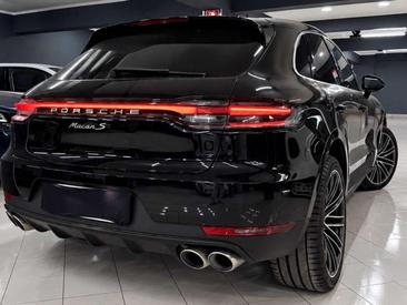Porsche Macan I S — photo 5