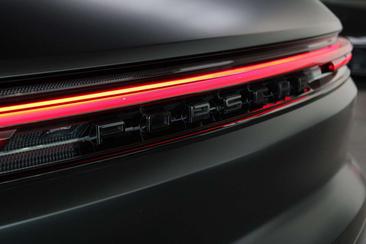 Porsche Cayenne S — photo 24