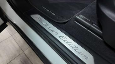 Porsche Cayenne E-Hybrid — photo 20