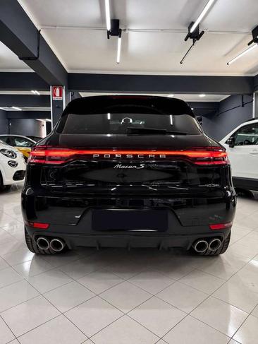 Porsche Macan I S — photo 6