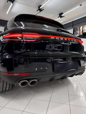 Porsche Macan I S — photo 7
