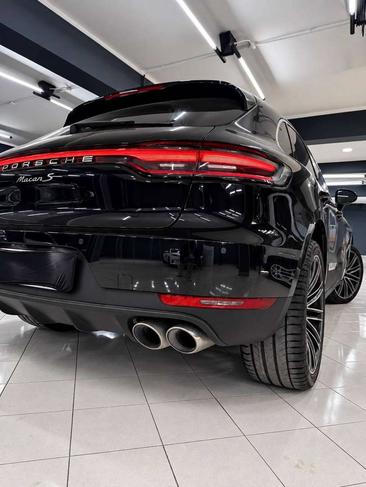 Porsche Macan I S — photo 8
