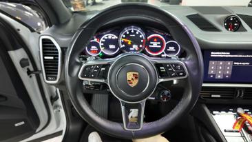 Porsche Cayenne E-Hybrid — photo 26