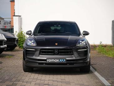 Porsche Macan — photo 2