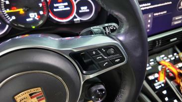 Porsche Cayenne E-Hybrid — photo 30