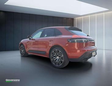 Porsche Macan — photo 2