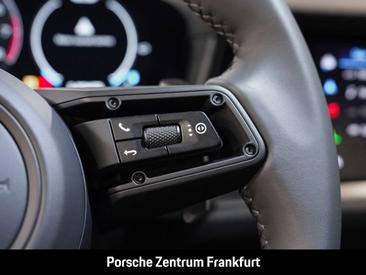 Porsche Cayenne E-Hybrid — photo 17