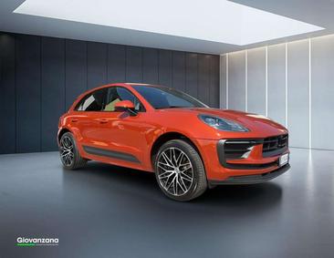 Porsche Macan — photo 6