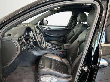Porsche Macan I S — photo 10