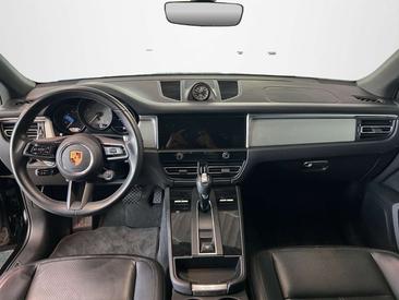 Porsche Macan I S — photo 13