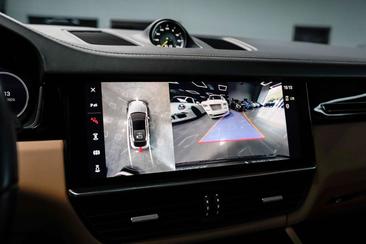 Porsche Cayenne III — photo 9