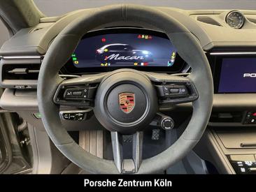 Porsche Macan I 4 Electric — photo 15