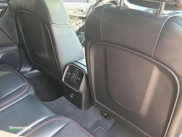 Porsche Macan — photo 20