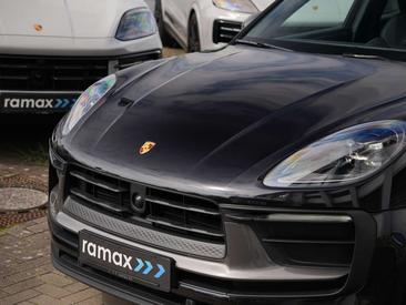 Porsche Macan — photo 13