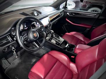 Porsche Macan I S — photo 19