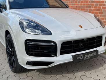 Porsche Cayenne III — photo 3