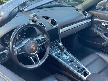 Porsche 718 Cabriolet Boxster — photo 5
