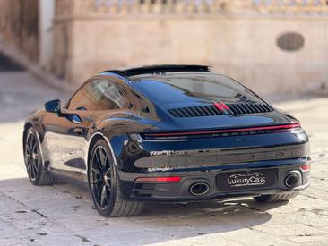 Porsche 911 Carrera — photo 10